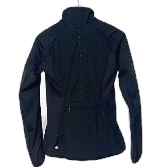Lululemon Run For Cold Jacket *Black - Picture 7 of 16